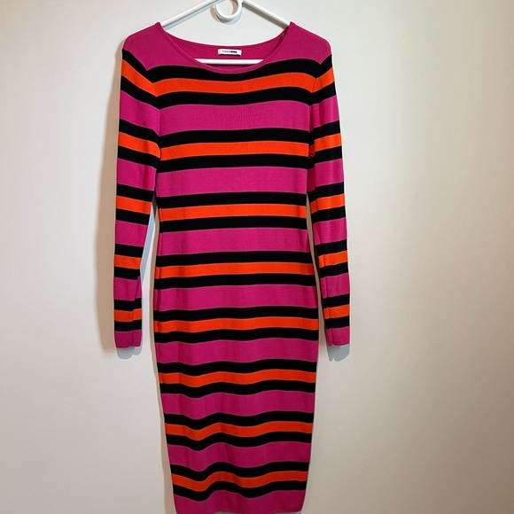 Fashion Nova Dresses & Skirts - Fashion Nova Pink and Orange Sheath Midi Dress